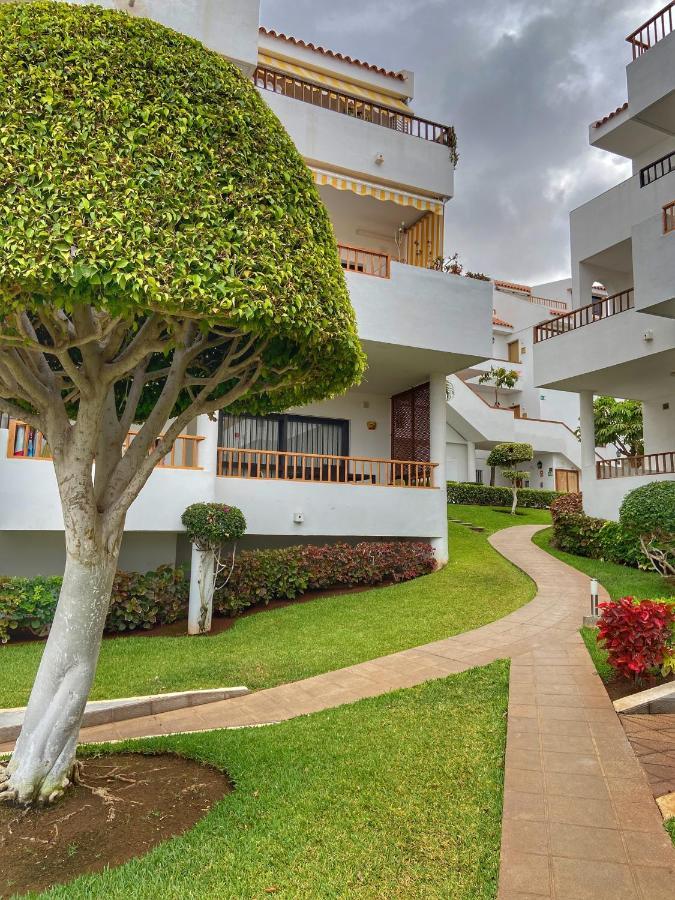 1 Bed Los Cristianos Near The Bus Station 아로나 외부 사진