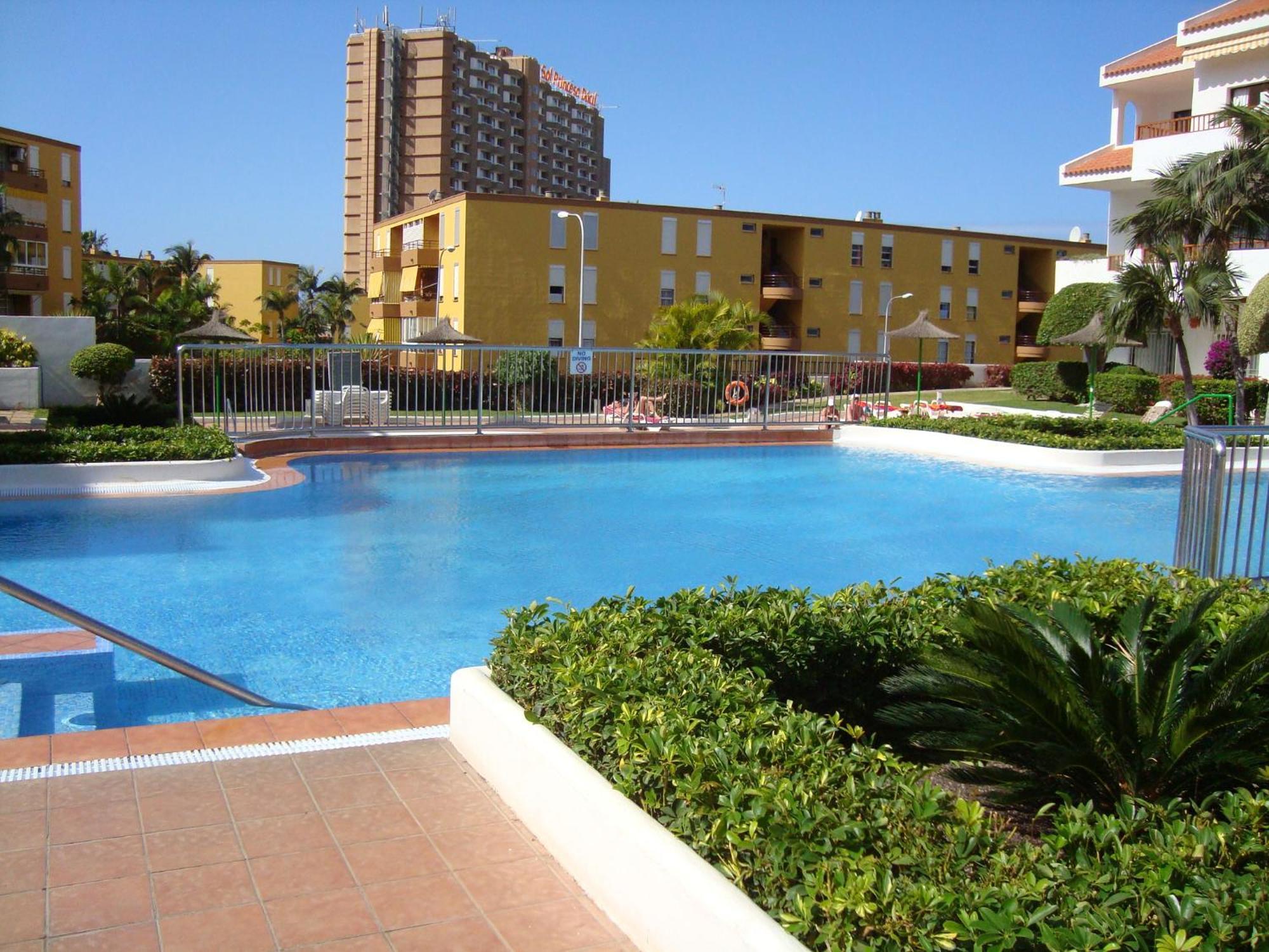 1 Bed Los Cristianos Near The Bus Station 아로나 외부 사진