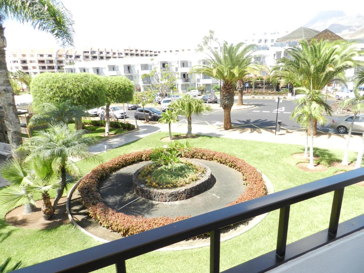 1 Bed Los Cristianos Near The Bus Station 아로나 외부 사진