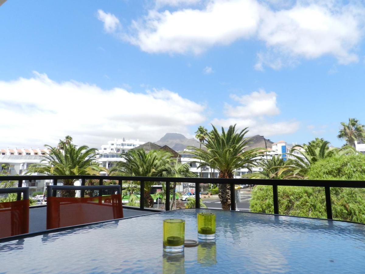 1 Bed Los Cristianos Near The Bus Station 아로나 외부 사진